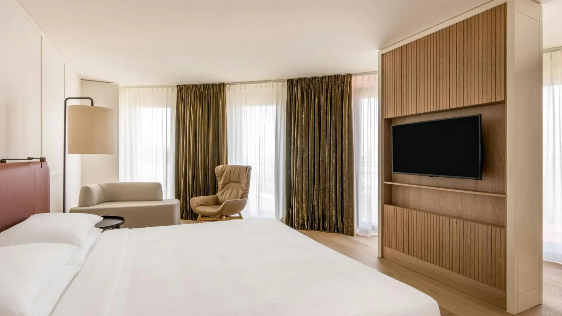 ****  Munich Marriott Hotel City West ドイツ